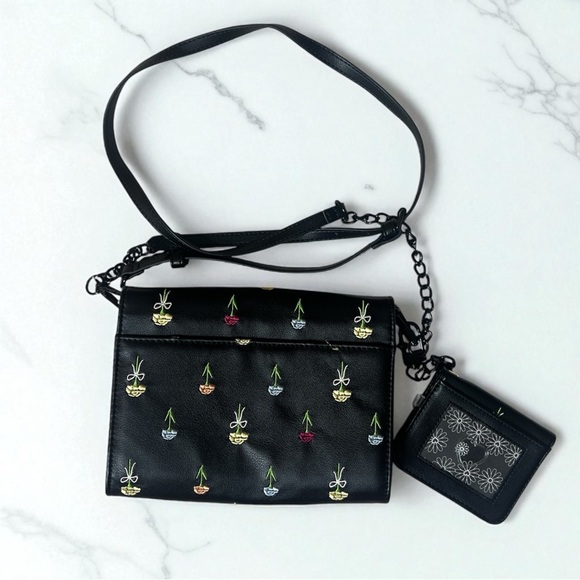 Betsey Johnson Sybil Flower Print Crossbody Purse with Matching Card Holder - Picture 5 of 7